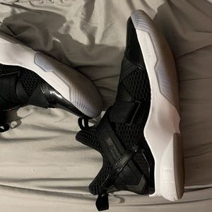 Nike LeBron Soldier12 All Black (YOU CAN OFFER. NOT DOING ANYTHING LESS THEN $70